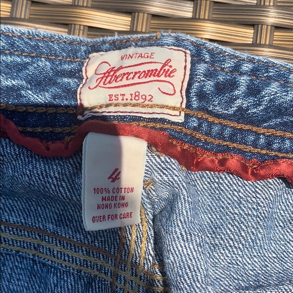 🌷HP 🎉SALE Vintage A&F Jeans - Picture 4 of 13